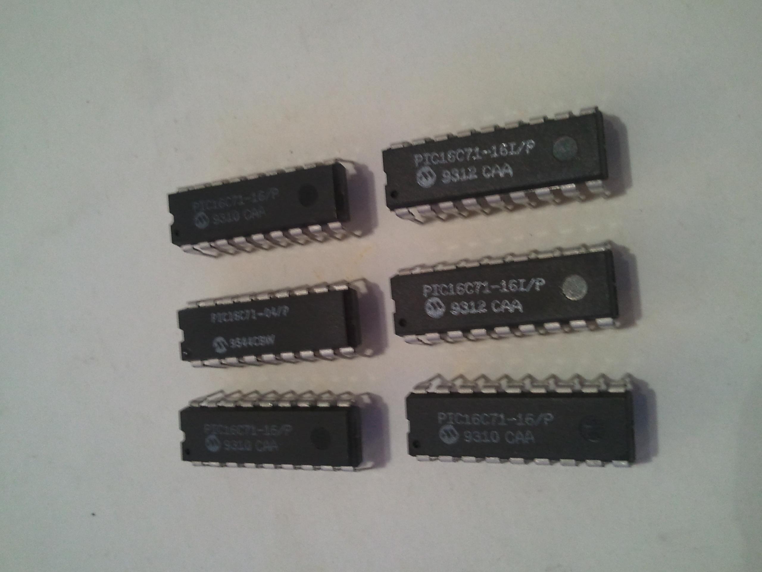 PIC16C71