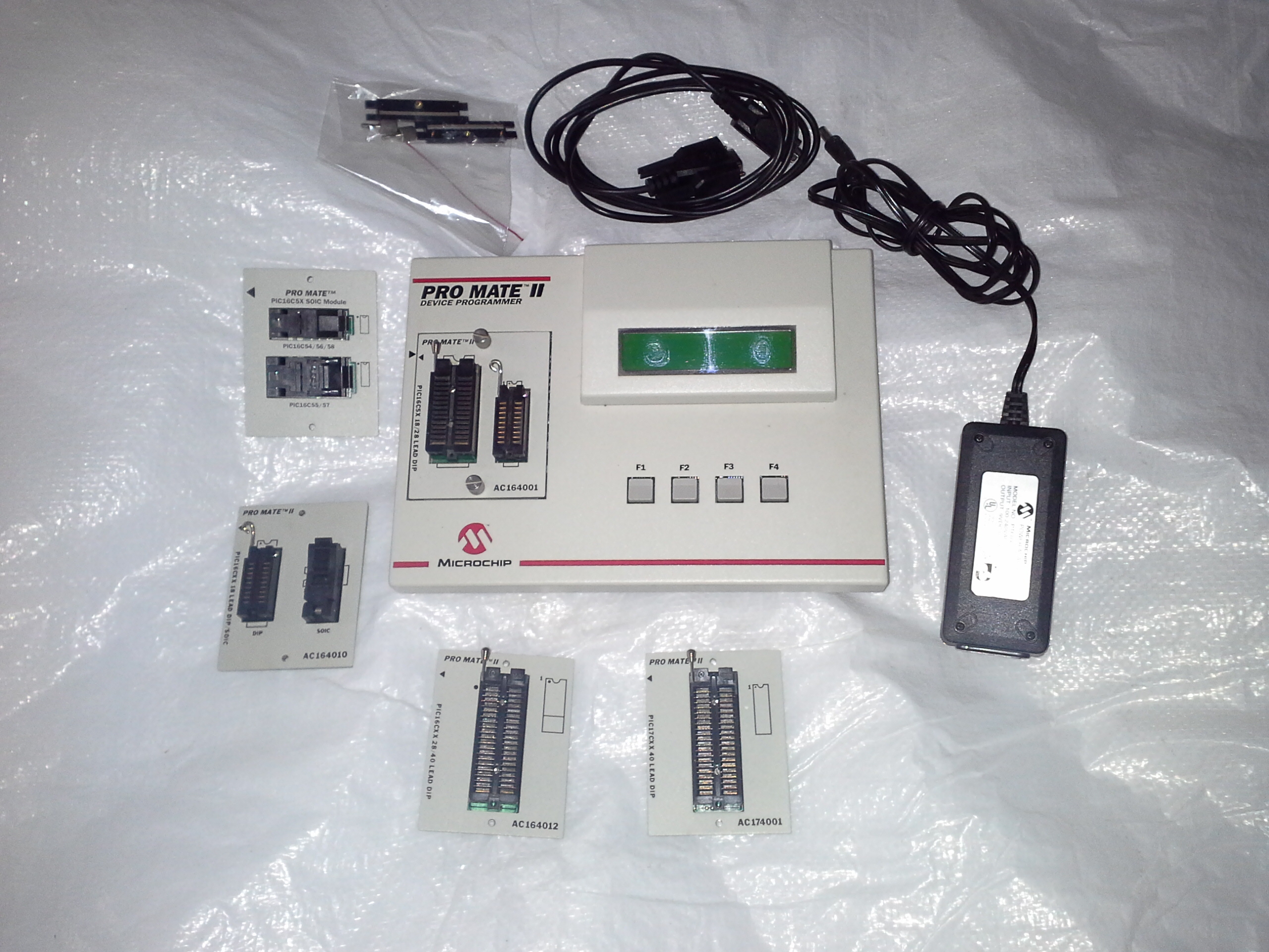Programmatore Microchip PROMATE II